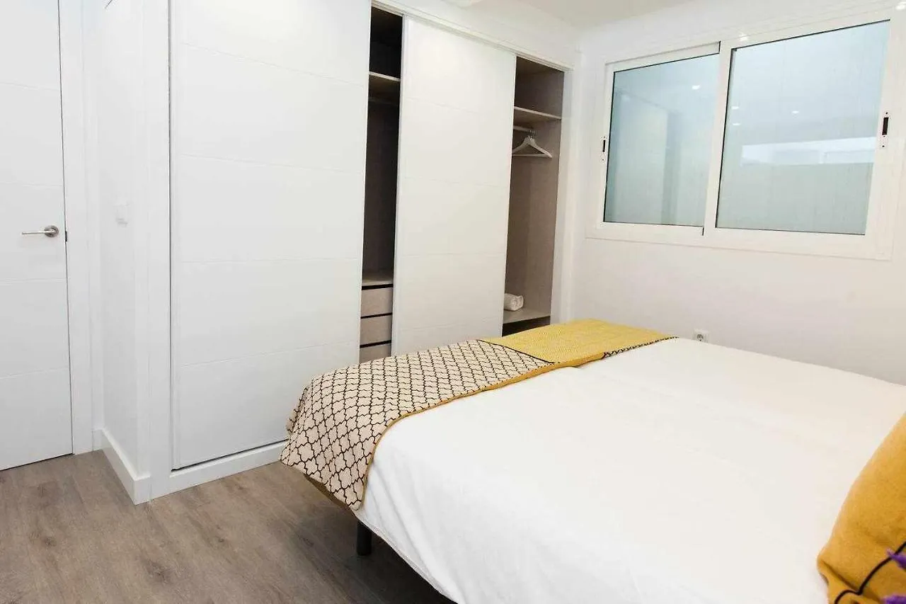 Isg Apartments Downtown Family Haven Free Parking Spot Sevilla 0*,  España