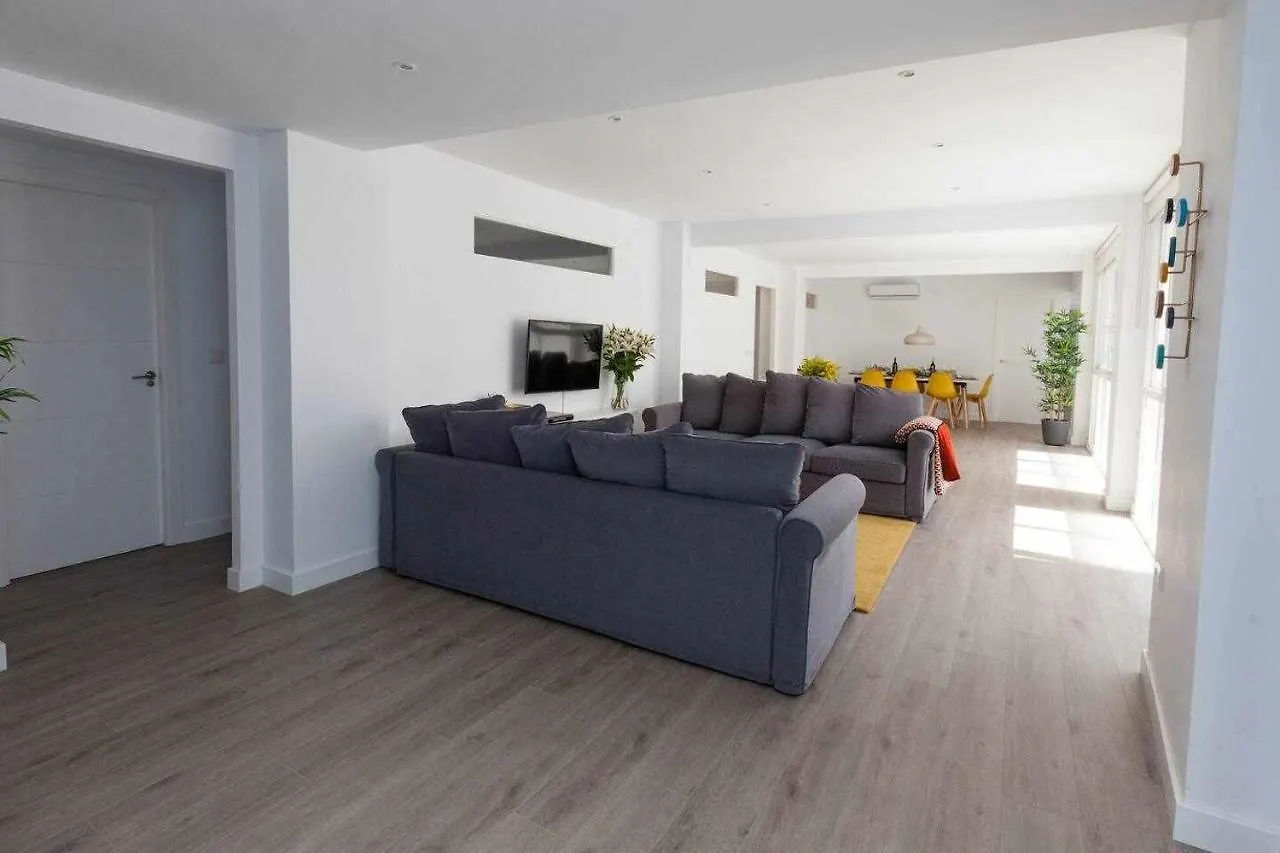 Isg Apartments Downtown Family Haven Free Parking Spot Sevilla 0*,