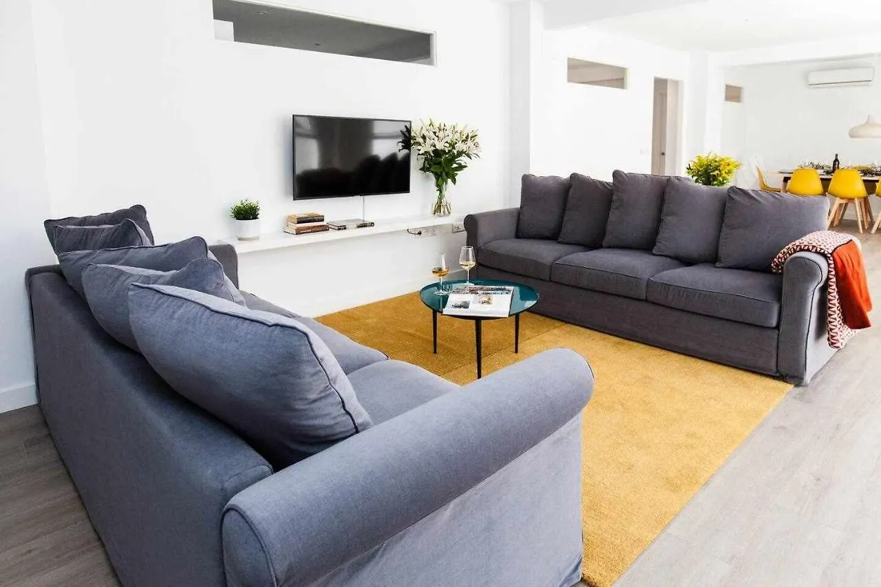 Isg Apartments Downtown Family Haven Free Parking Spot Sevilla España