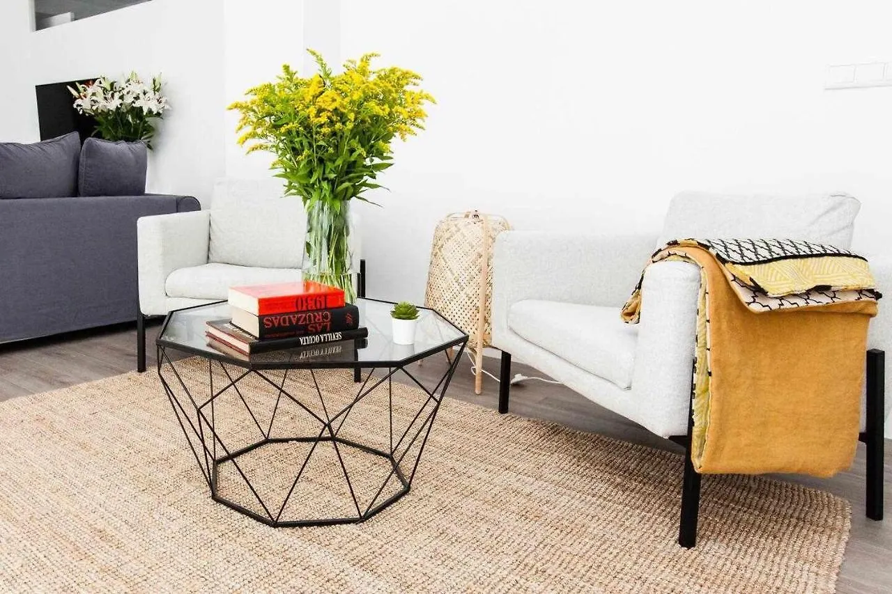 Isg Apartments Downtown Family Haven Free Parking Spot Sevilla 0*,